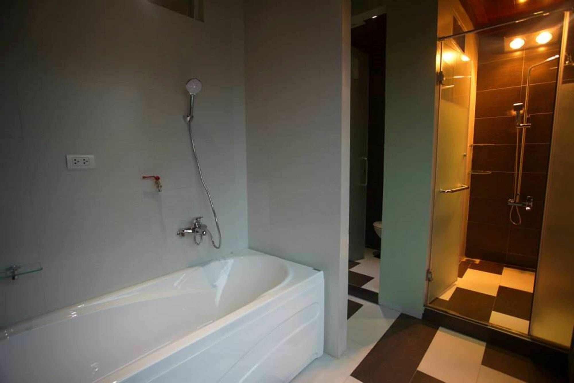 Poonsa Nguyen Phong Sac Apartment Hà Nội Ngoại thất bức ảnh