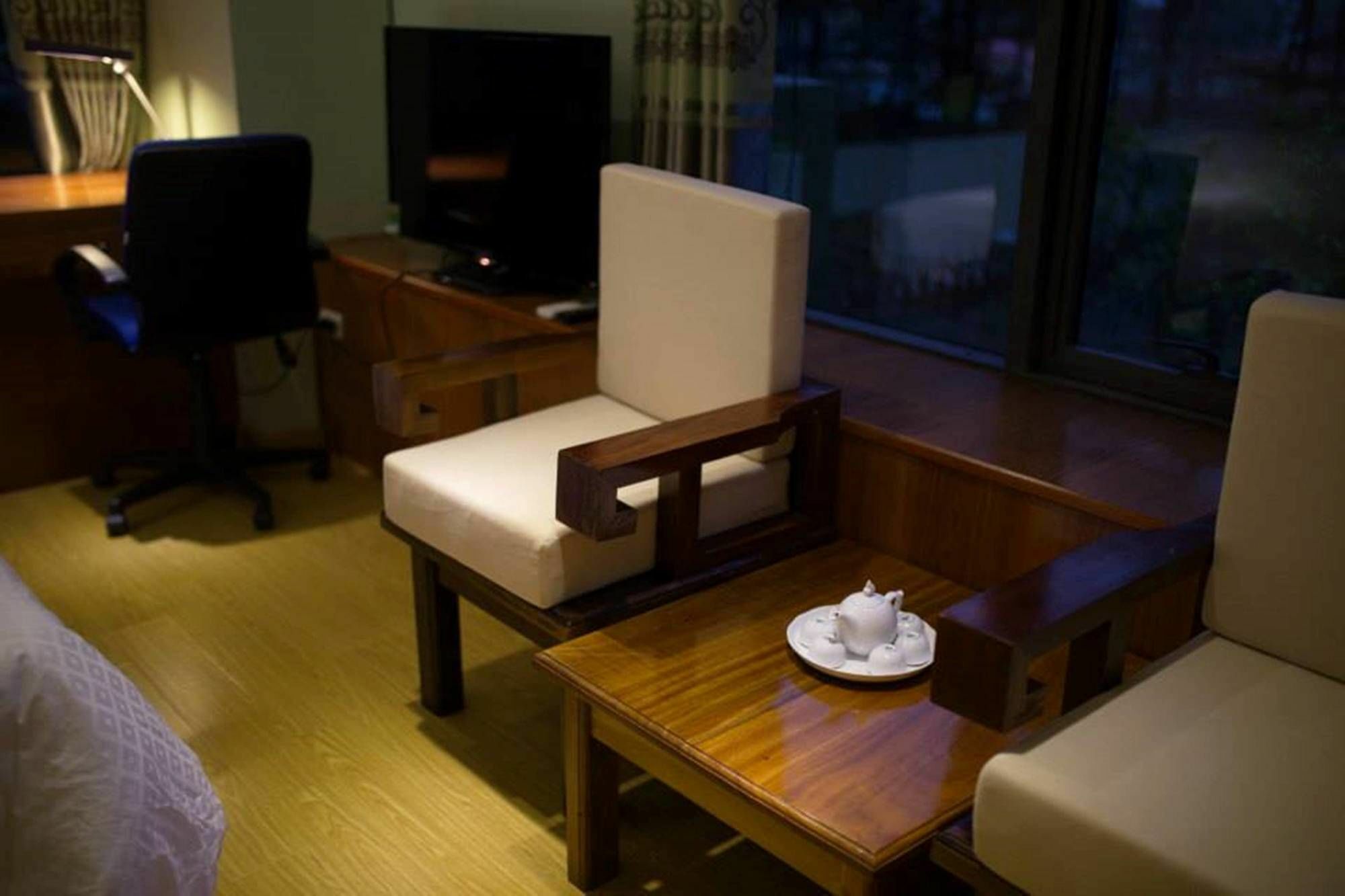 Poonsa Nguyen Phong Sac Apartment Hà Nội Ngoại thất bức ảnh