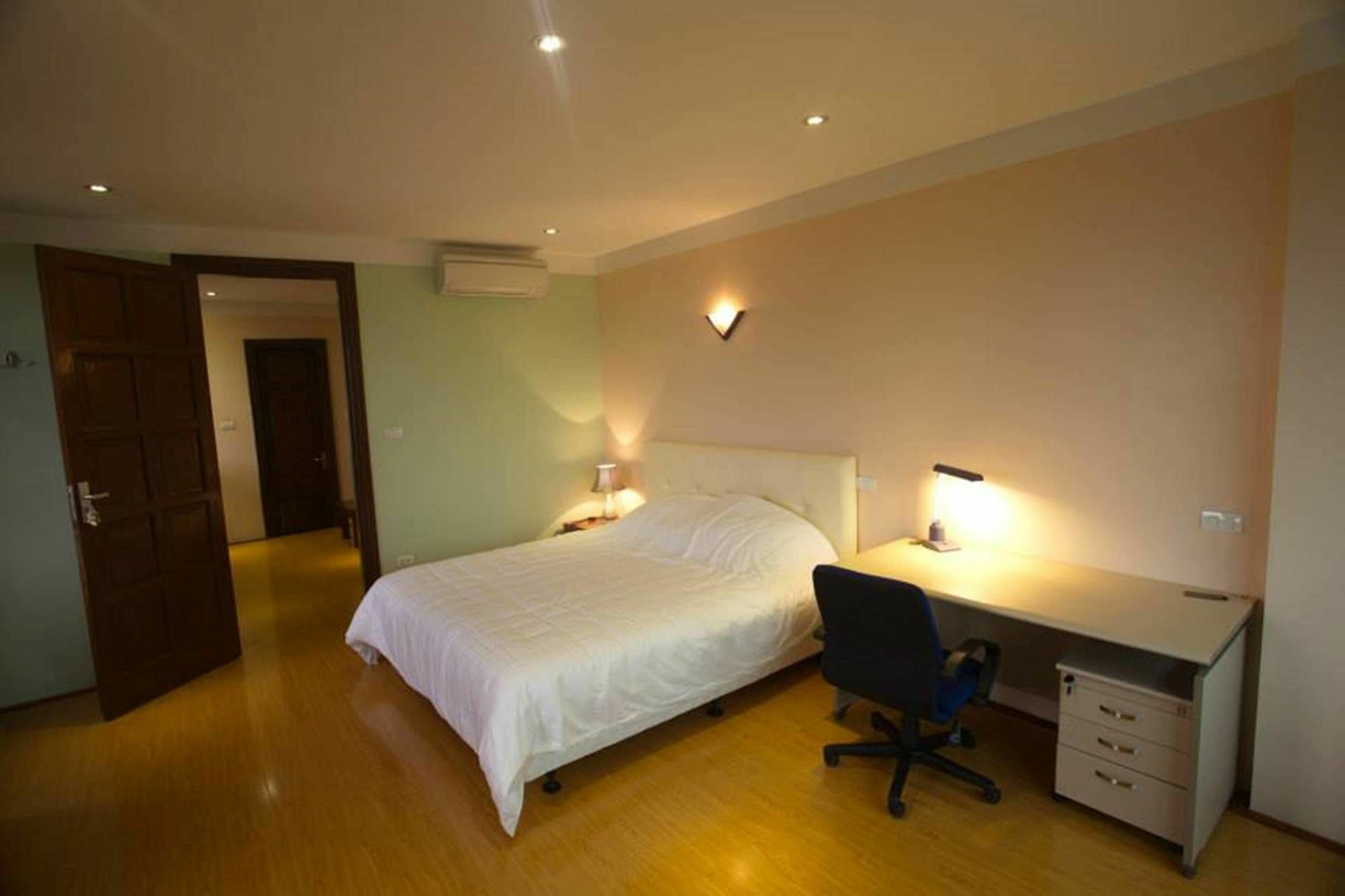 Poonsa Nguyen Phong Sac Apartment Hà Nội Ngoại thất bức ảnh